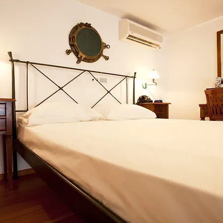 فندق Alexandros Platis Gialos (Sifnos)