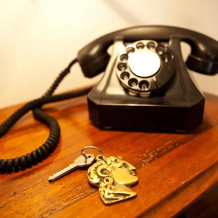 Alexandros فندق 3*