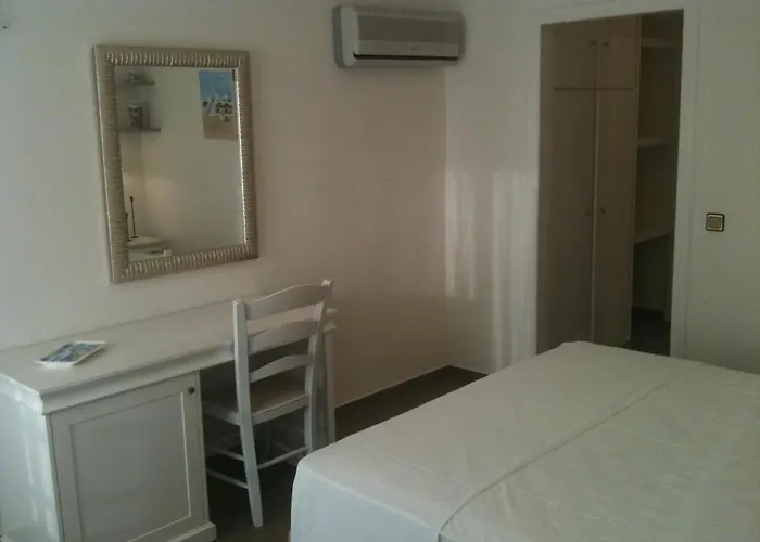 Alexandros 3* Platis Gialos (Sifnos)