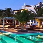 Alexandros Hotel 3*