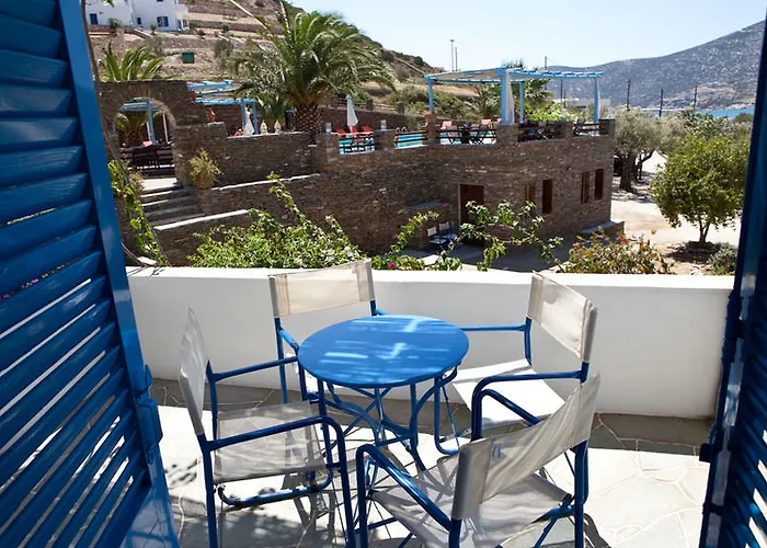 Alexandros 3* Platis Gialos (Sifnos)